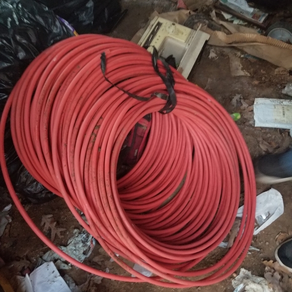 Different items - Picture 9 of 13